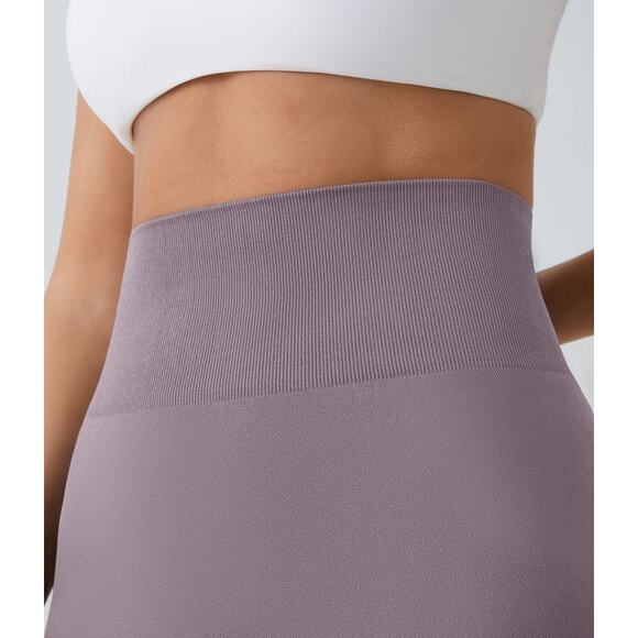 Halara Seamless Flow High Waisted Ruched Plain Leggings Nirvana Size Large NWT - Picture 12 of 13